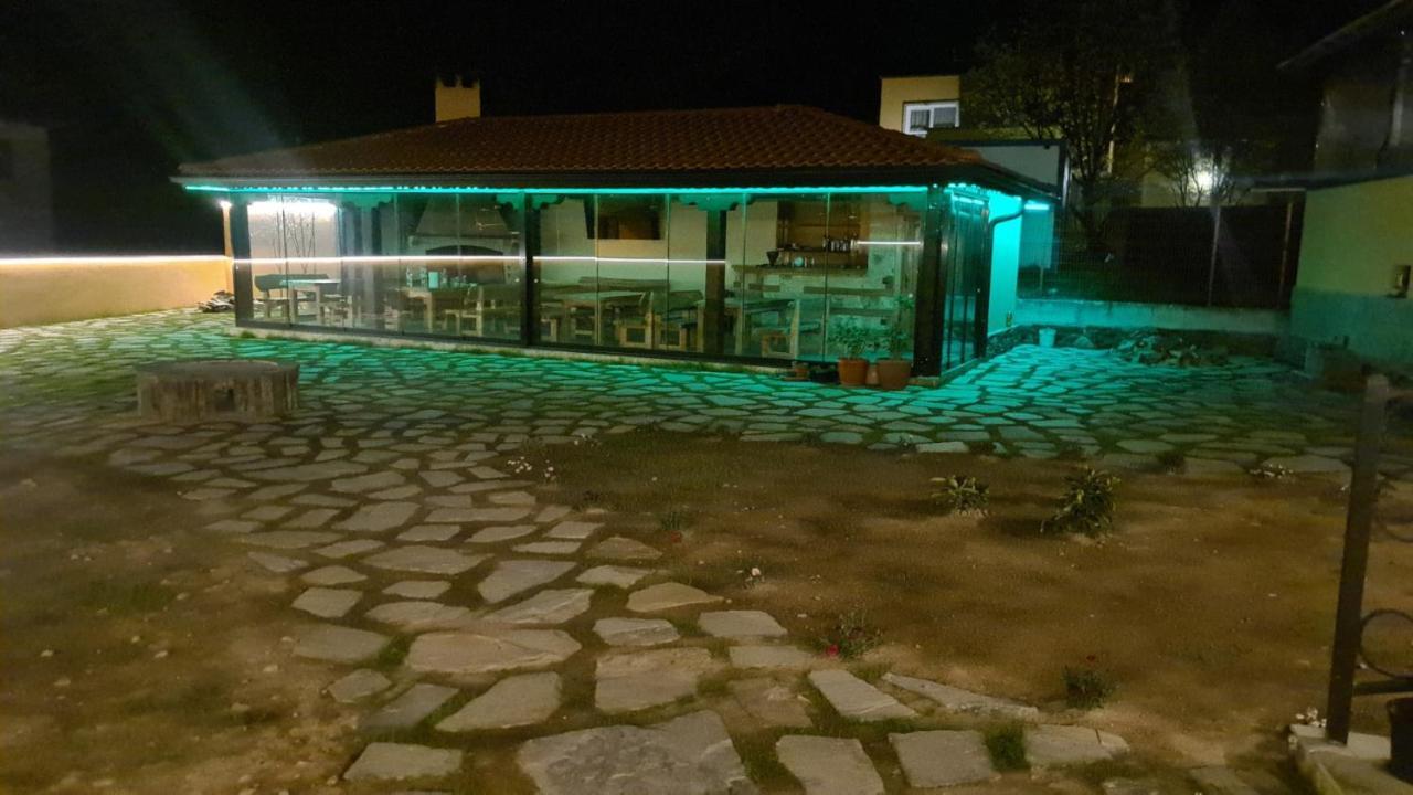 Guesthouse Nefertiti Smolyan Exterior foto
